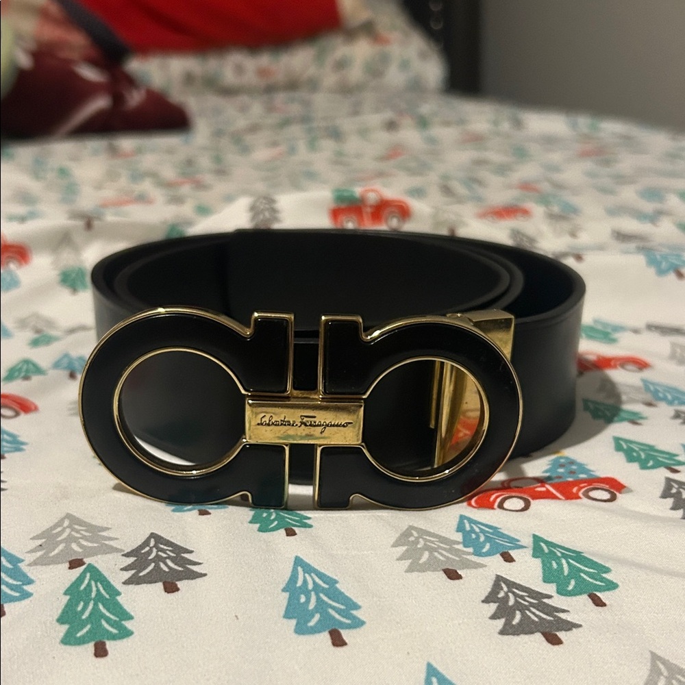Salvatore Ferragamo Black Belt with gold.